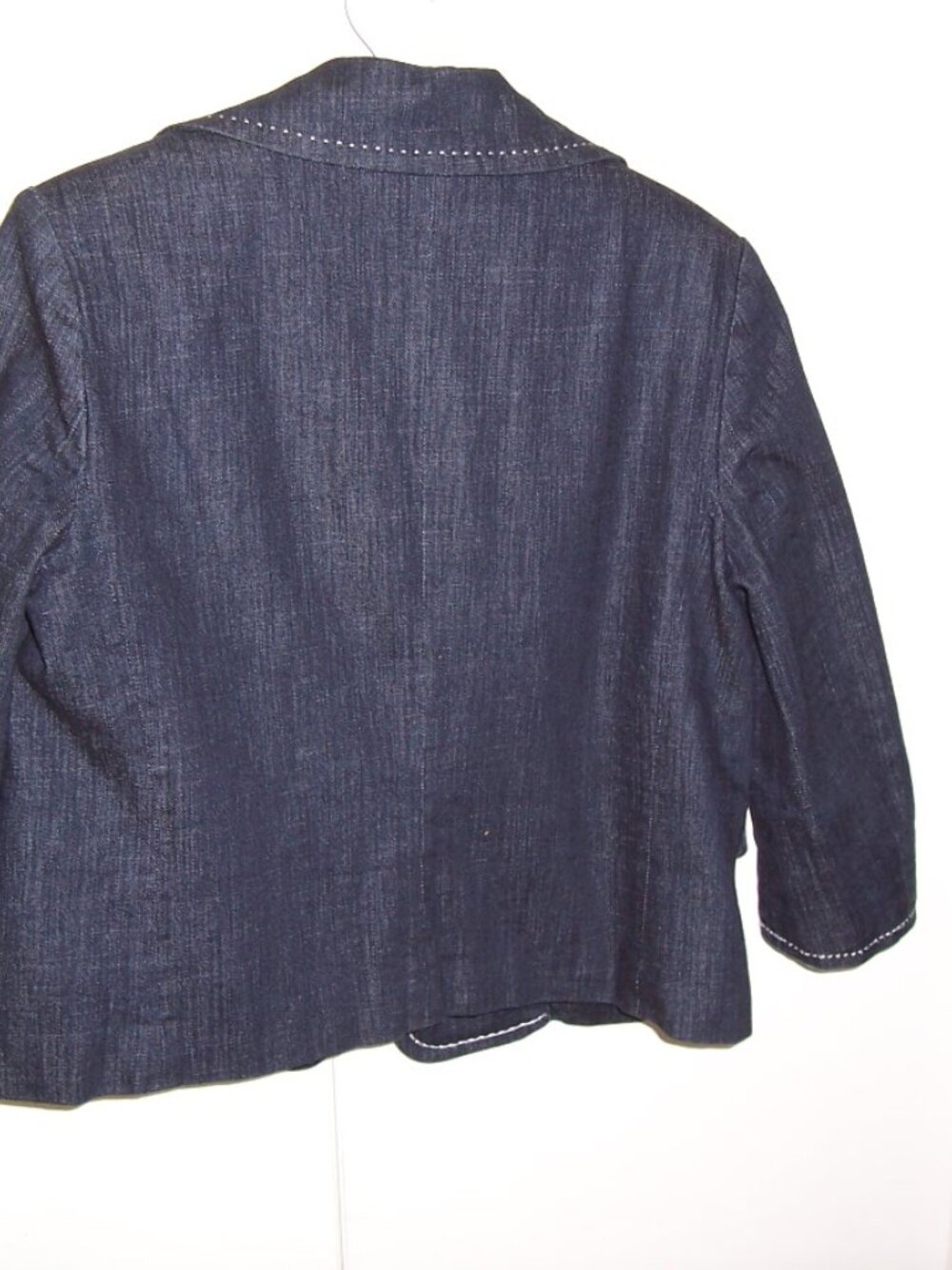 Talbot's Cropped Denim Jacket 6P with 3/4 Length Sleeves - Picture 2 of 5